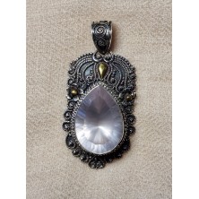 Pendentif Quartz Rose