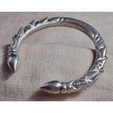 Bracelet type Tibetain