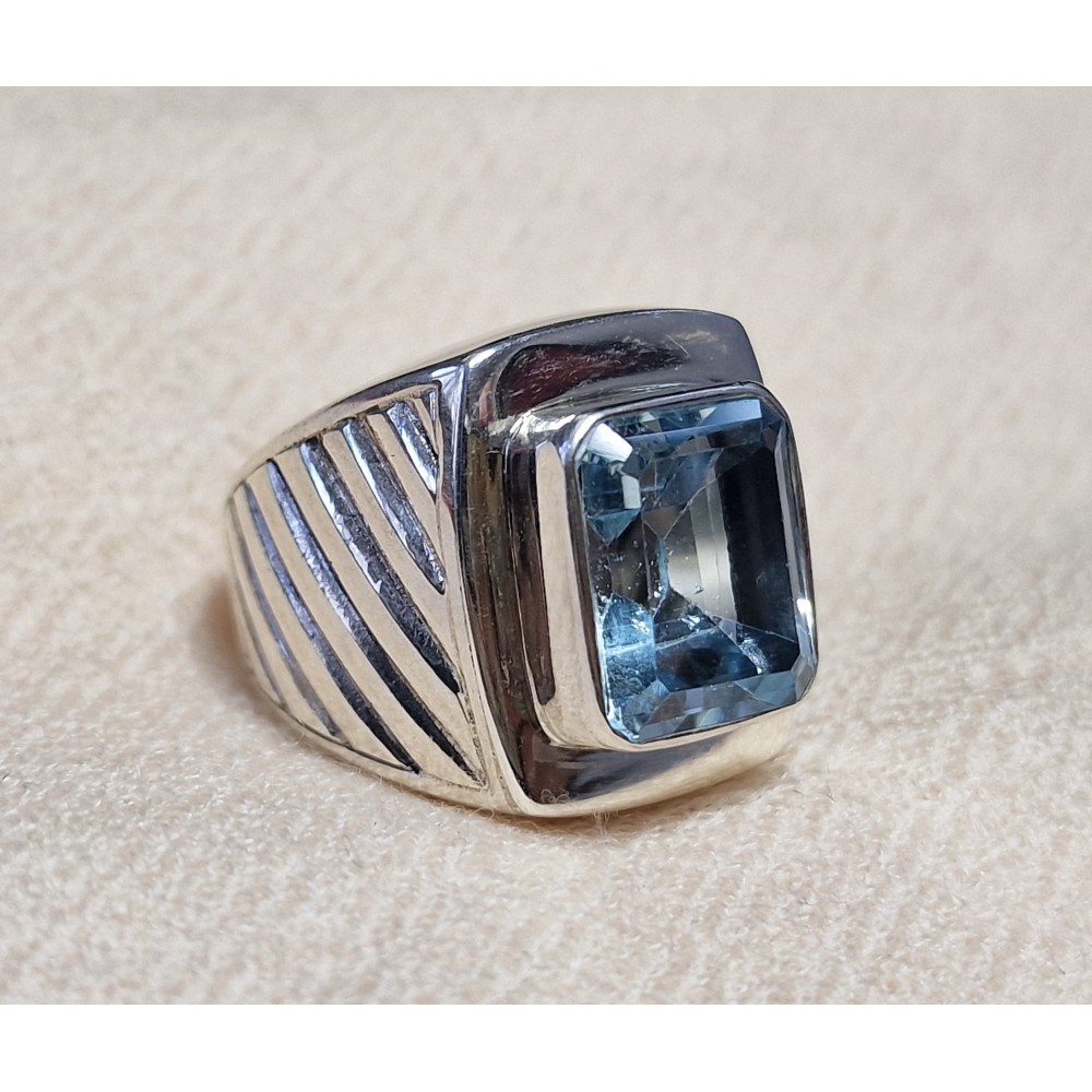 Bague Topaze Bleue